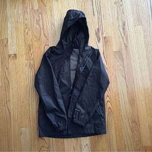 North Face boys dry vent black raincoat, size Medium / 10 / 12